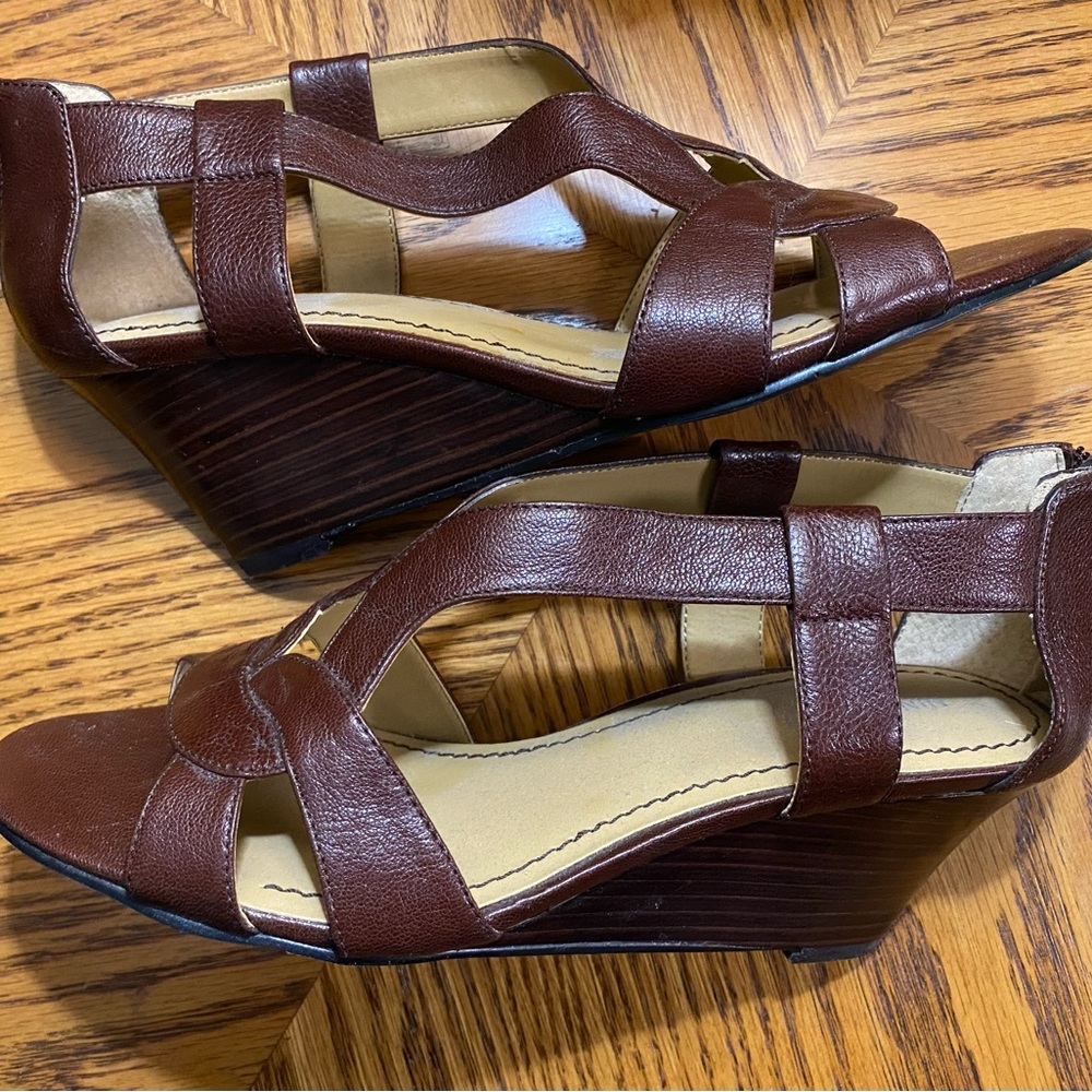 Nine West Wedge 6.5 / 6 1/2 Brown Sandal Open Toe